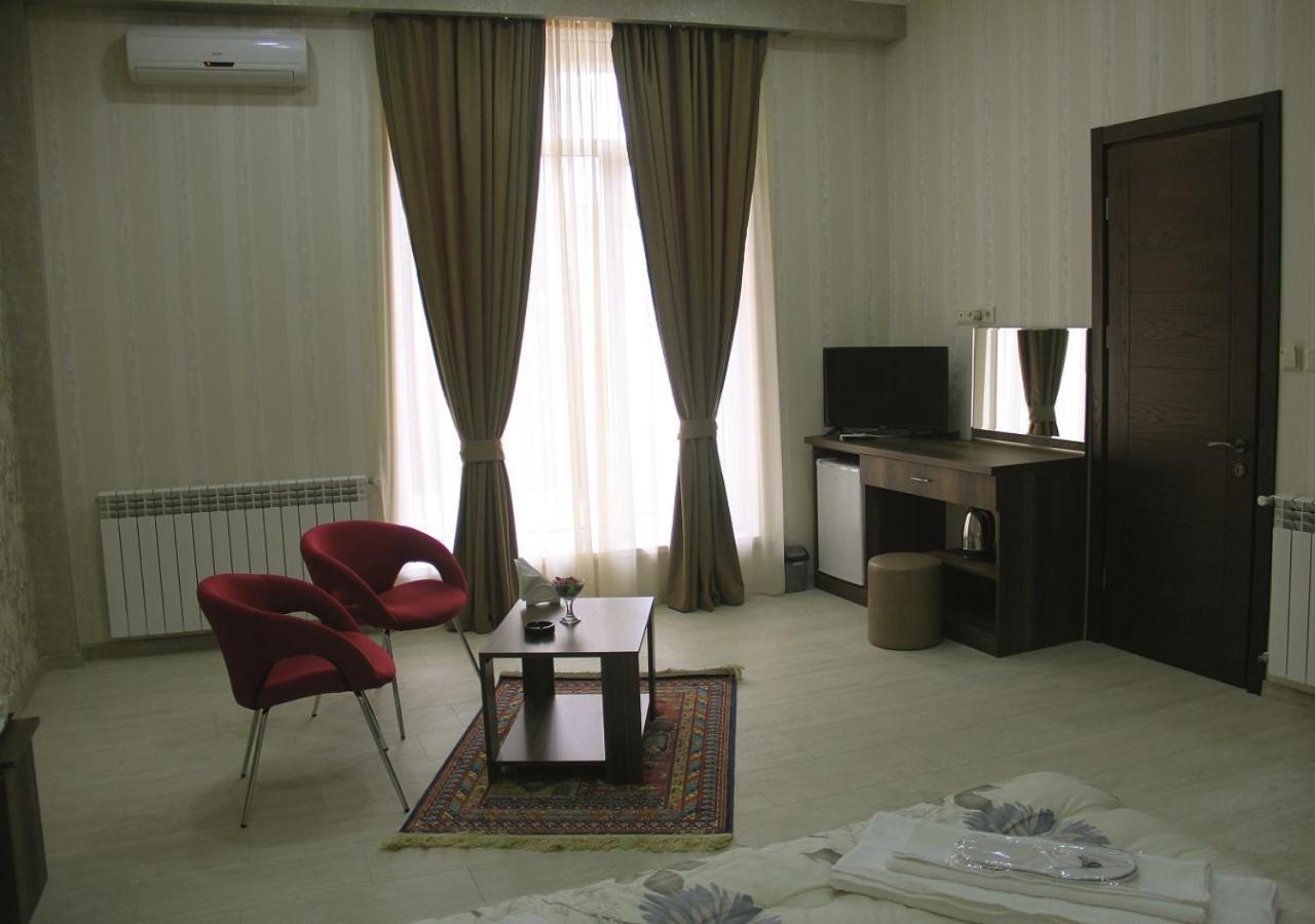 Moon Light Hotel Тбилиси Экстерьер фото